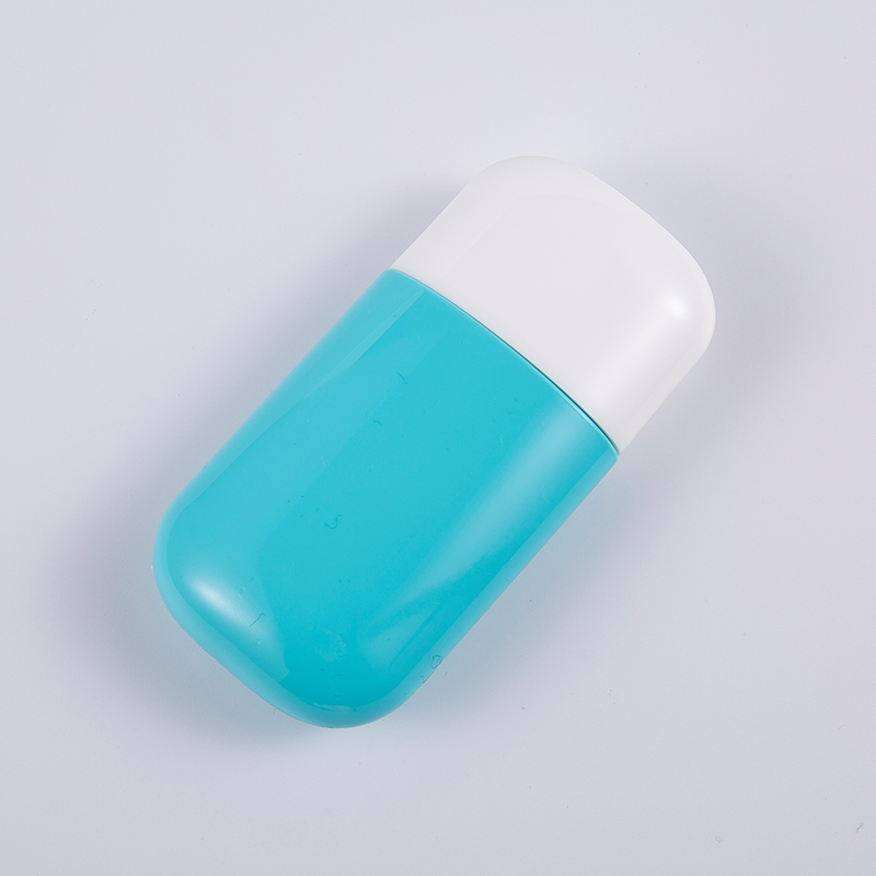 30ml a 50ml modrá PE lahvička na opalování s UV ochranou 30ml a 50ml modrá PE lahvička na opalování s UV ochranou