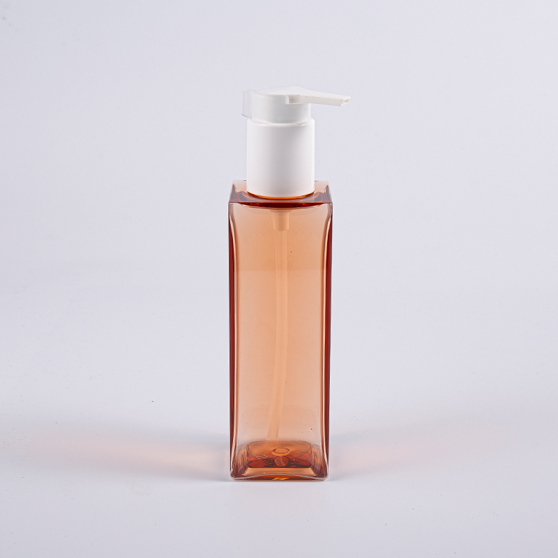 Láhev s pumpičkou pro osobní péči 150 ml čtvercového tvaru PETG