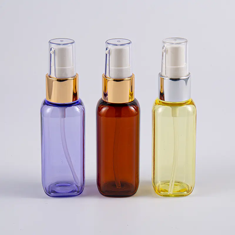 Na cesty použijte 50ml lahvičku Petg čtvercového tvaru s pumpičkou